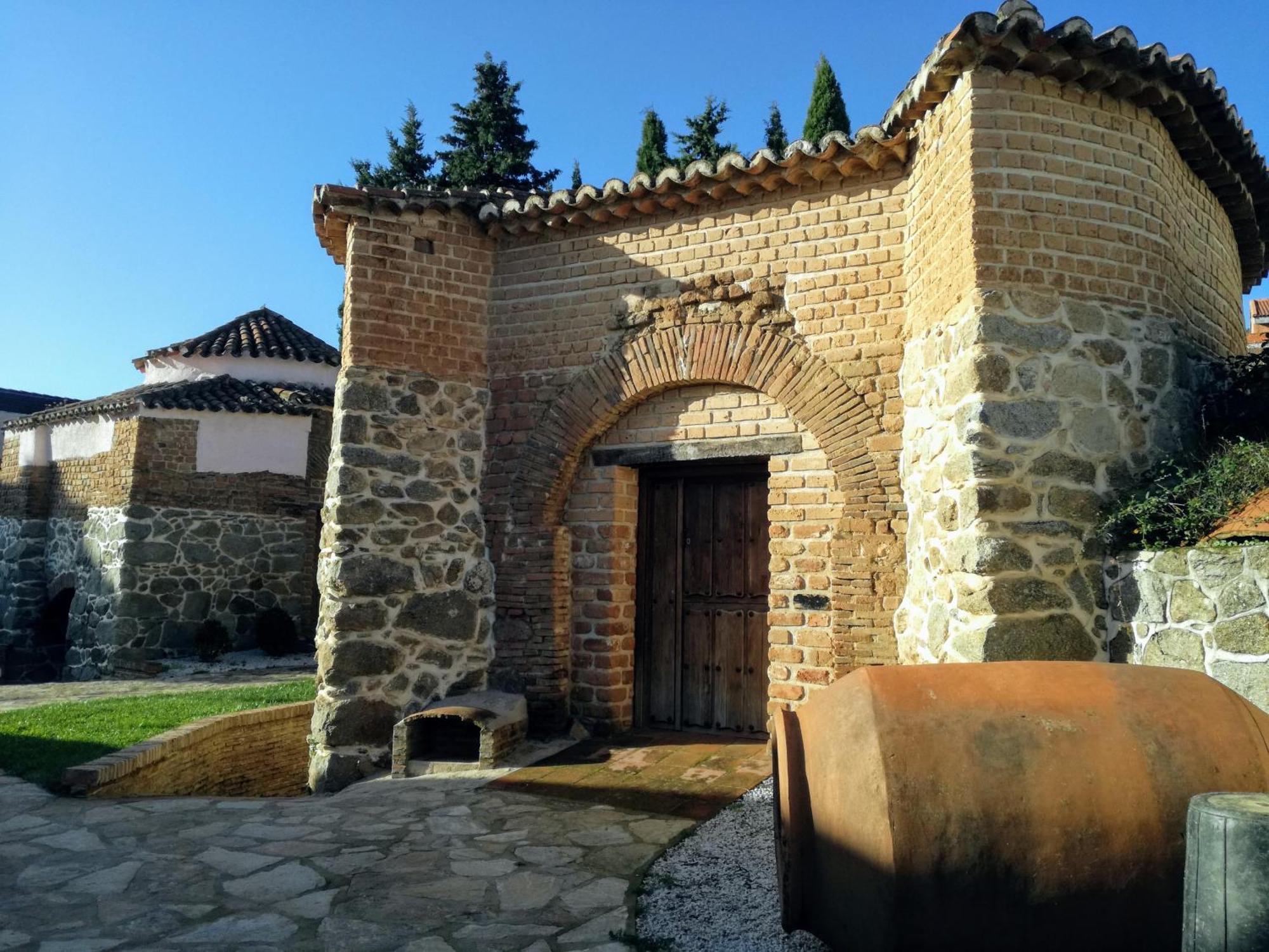 Casa Ruralrut En El Tiemblo A 1 Hora De Madrid Y A Pocos Minutos Del Castanar, Valle De Iruelas Y Embalses المظهر الخارجي الصورة