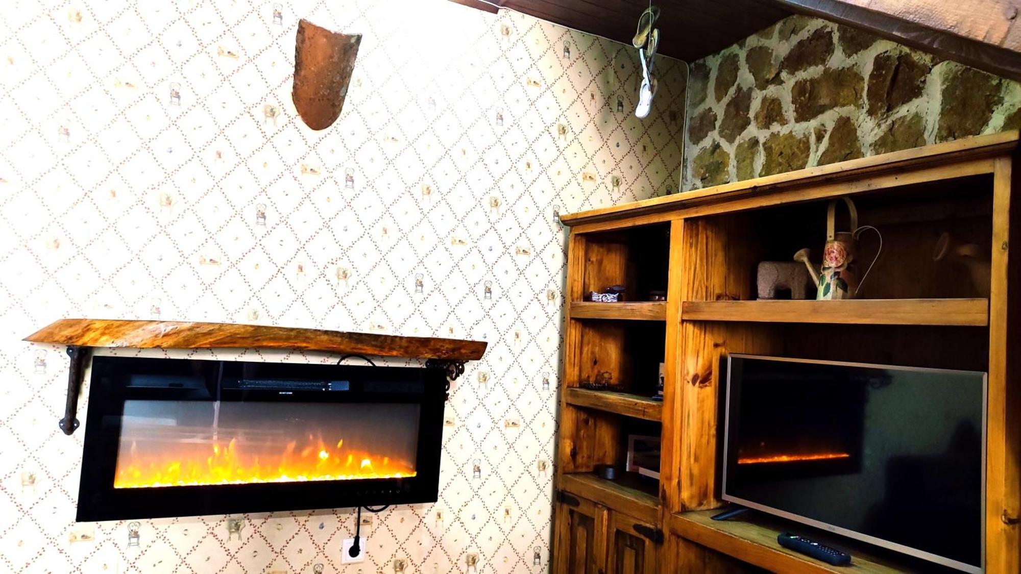 Casa Ruralrut En El Tiemblo A 1 Hora De Madrid Y A Pocos Minutos Del Castanar, Valle De Iruelas Y Embalses المظهر الخارجي الصورة